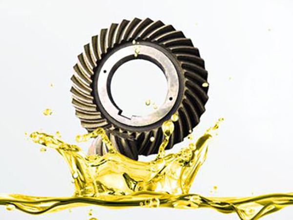 �����ó����ͳ��ҽ��⹤ҵ�����͵�ѡ��